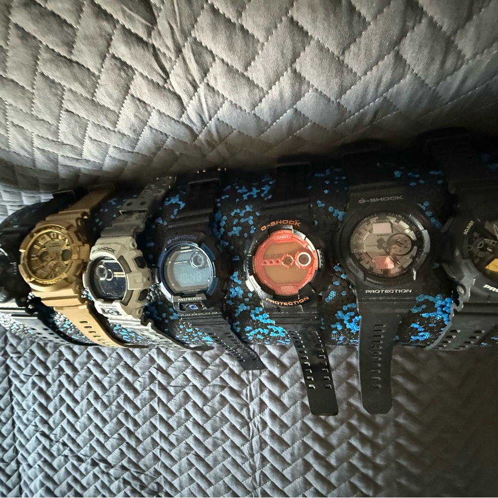 Mens G Shock watches - multiple colors/styles